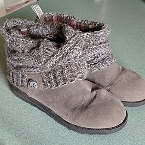 Mul Luk Booties